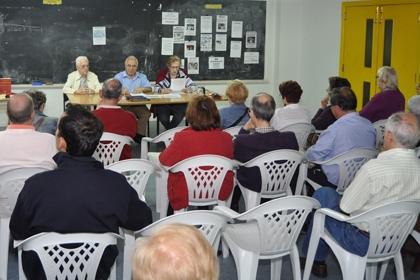 Foto de Juan José Tamayo en la Asociación de Vecinos Valle Inclán de Prosperidad