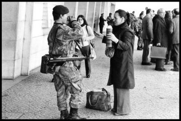 25 de abril y la gente