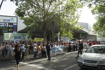 Manifestación ante hospital