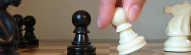 Foto de un movimiento de un peón en ajedrez
