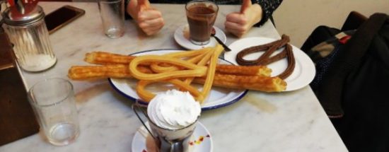 Tomando café con churros